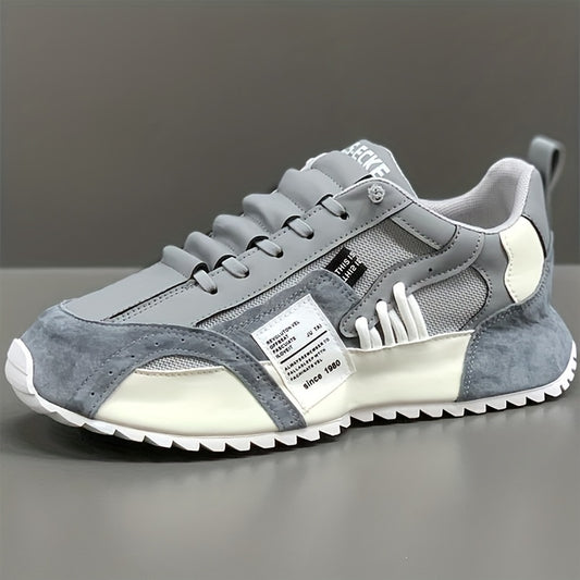 Sneakers Bouncing