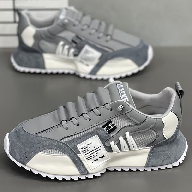 Sneakers Bouncing