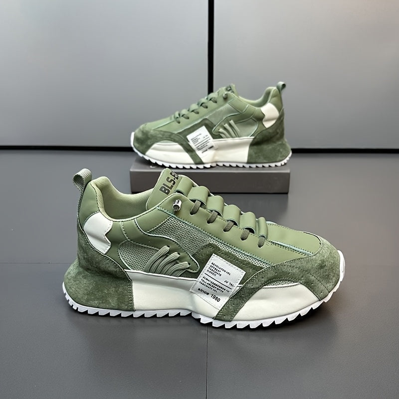 Sneakers Bouncing