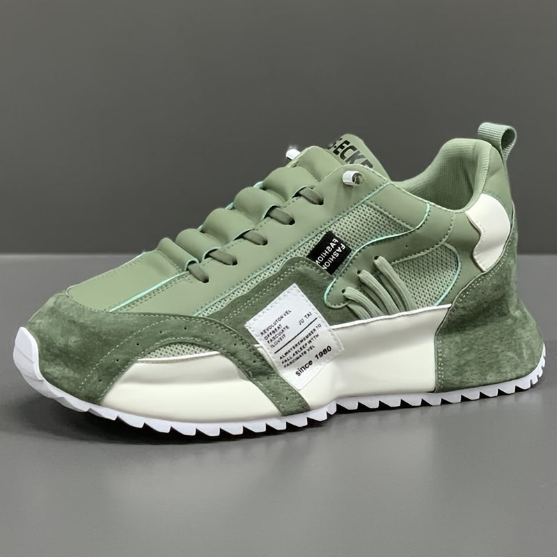 Sneakers Bouncing