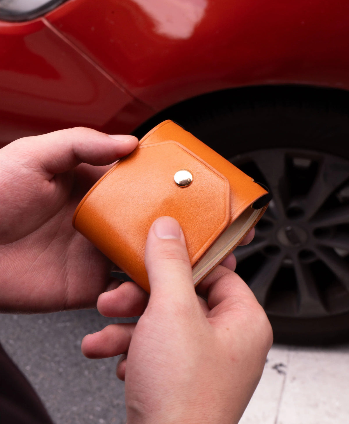Handcrafted Slim Leather Wallet – Minimalist Cash Wrap